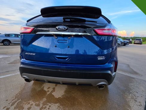 Used 2020 Ford Edge SEL w/ Convenience Package AWD/4WD image 4