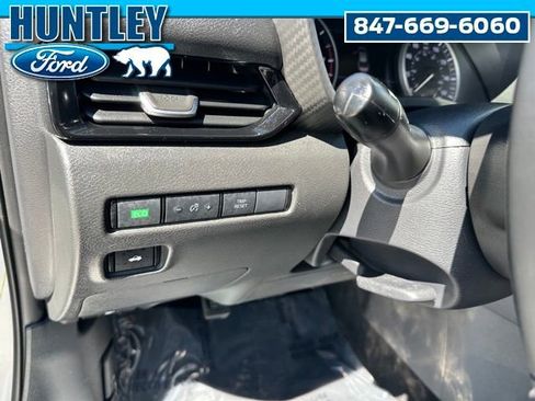 Used 2022 Nissan Sentra SV w/ All-Weather Package image 19