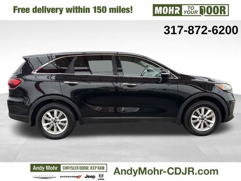 Used 2019 Kia Sorento LX image 8