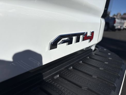 New 2026 GMC Sierra 2500 AT4 w/ AT4 Premium Plus Package AWD/4WD image 12