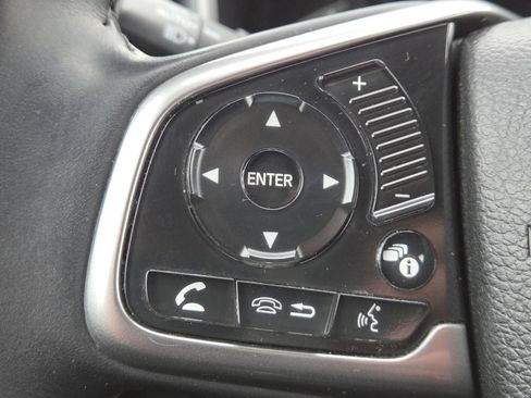 Used 2017 Honda CR-V Touring image 33