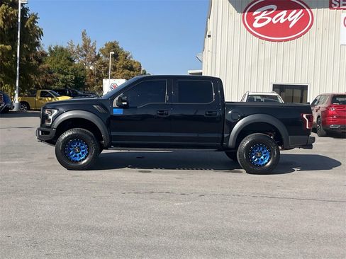 Used 2020 Ford F150 Raptor w/ Equipment Group 802A Luxury image 3