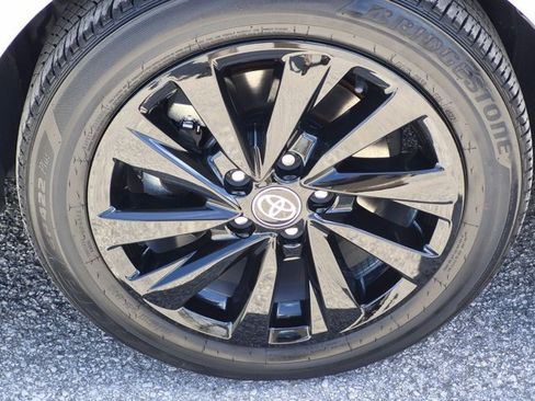 Used 2023 Toyota Camry LE FWD image 22