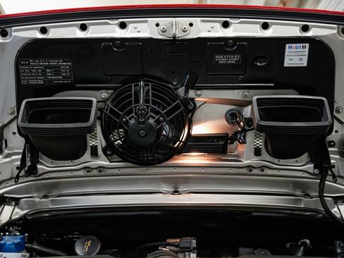 Used 2012 Porsche 911 Carrera 4S AWD/4WD image 38