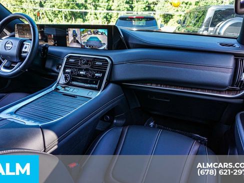 Used 2025 Nissan Armada SL RWD image 27