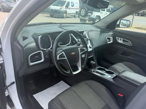 Used 2016 Chevrolet Equinox LT w/ Convenience Package AWD/4WD image 16