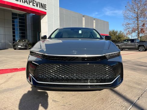 New 2026 Toyota Crown Limited image 4