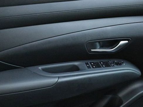 New 2026 Hyundai Santa Cruz SE FWD image 7