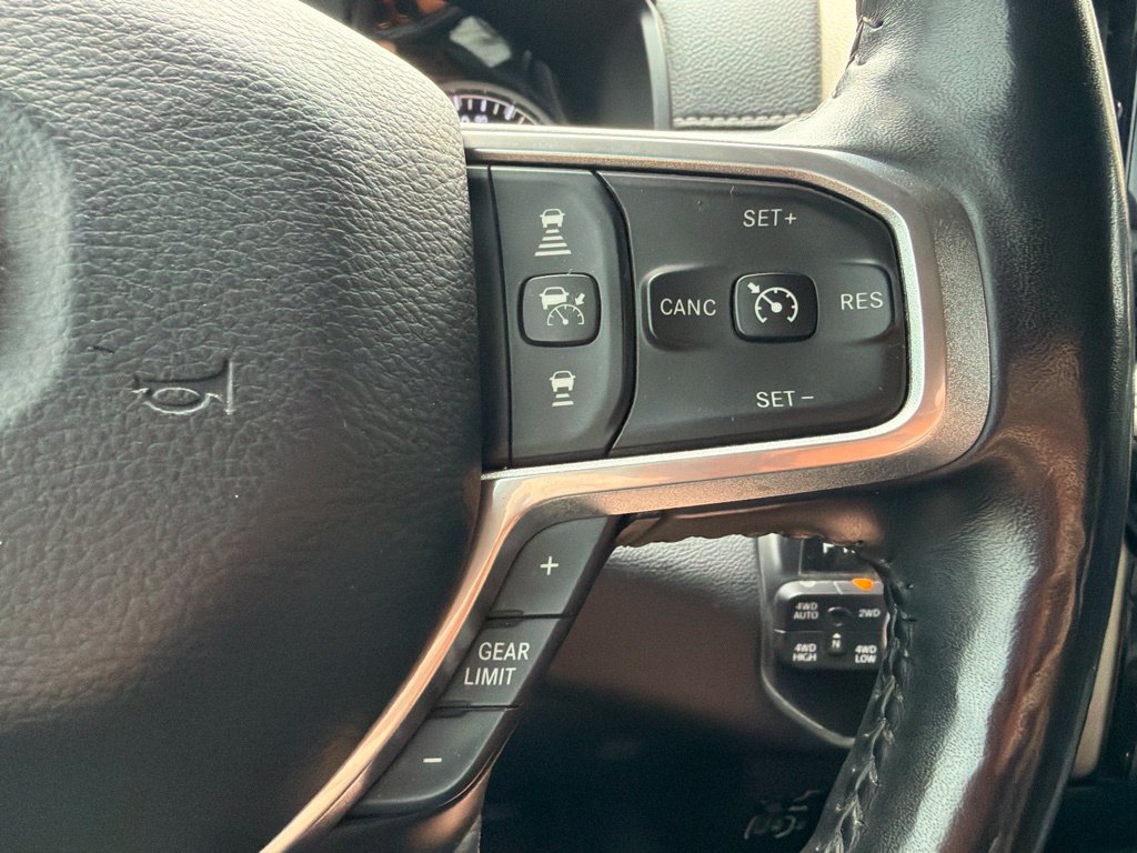 Used 2020 RAM 1500 Laramie AWD/4WD image 26
