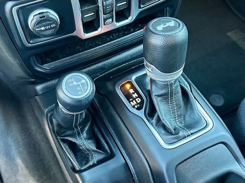 Used 2024 Jeep Wrangler Sahara w/ Technology Group image 17