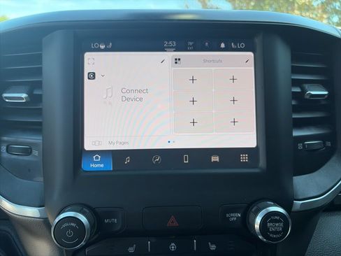 Used 2022 RAM 1500 Big Horn RWD image 6