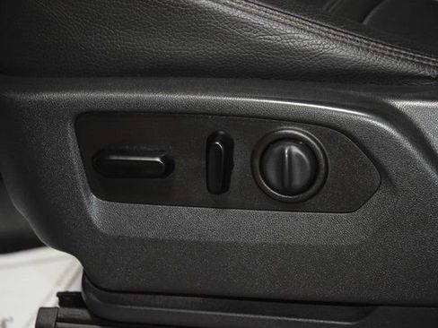 Used 2019 GMC Sierra 1500 Denali w/ Denali Ultimate Package image 36