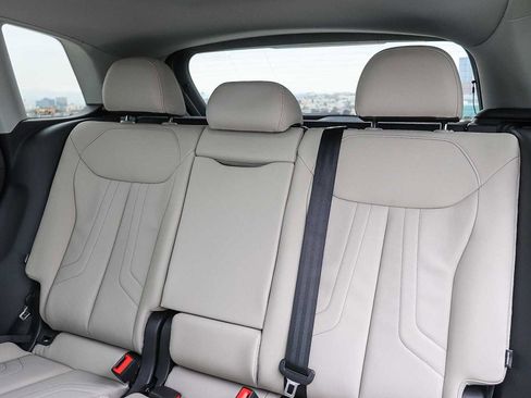 New 2026 Audi Q3 quattro 2.0T AWD/4WD image 23