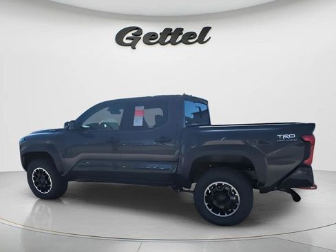 Used 2026 Toyota Tacoma TRD Off-Road AWD/4WD image 6