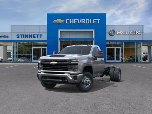 New 2026 Chevrolet Silverado 3500 W/T image 8