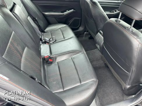 Used 2025 Nissan Altima 2.5 SR w/ SR Premium Package AWD/4WD image 14