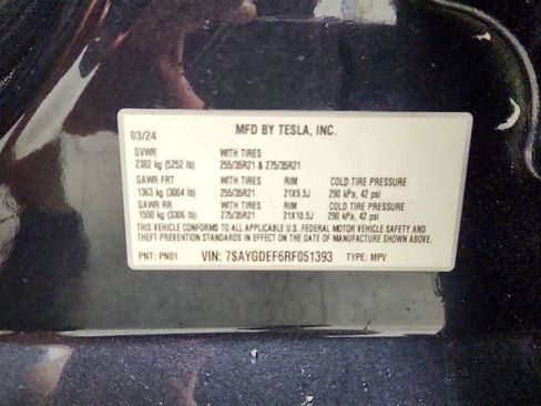 Used 2024 Tesla Model Y Performance AWD/4WD image 23