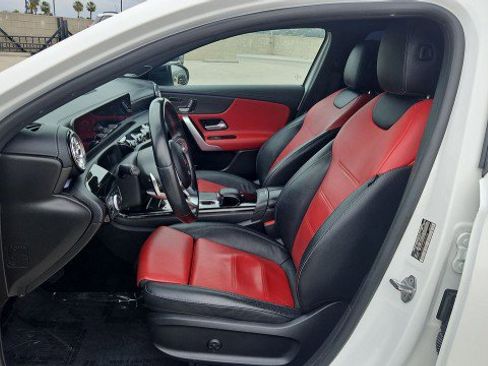Used 2019 Mercedes-Benz A 220 image 18