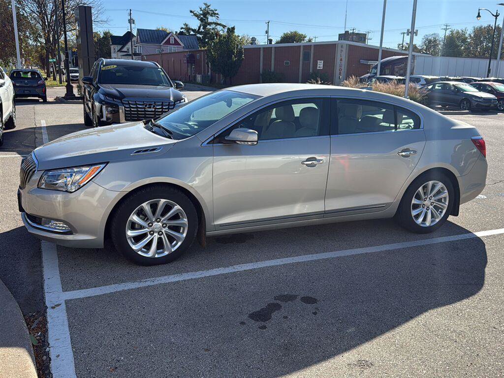 Used 2015 Buick LaCrosse Leather w/ Experience Buick Package FWD image 16