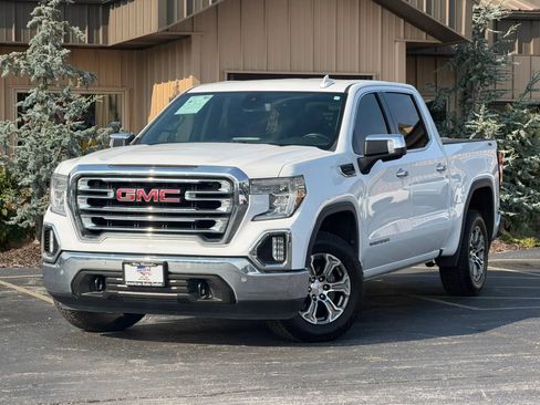 Used 2020 GMC Sierra 1500 SLT w/ Driver Alert Package II AWD/4WD image 2