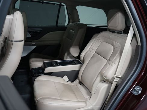 Used 2022 Lincoln Aviator Grand Touring w/ Equipment Group 301A image 34