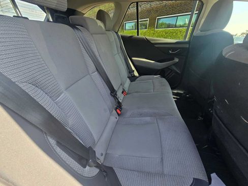 Used 2020 Subaru Outback Premium AWD/4WD image 12