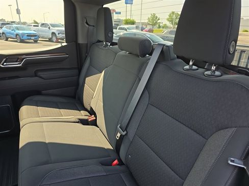 Used 2022 Chevrolet Silverado 1500 LT image 21