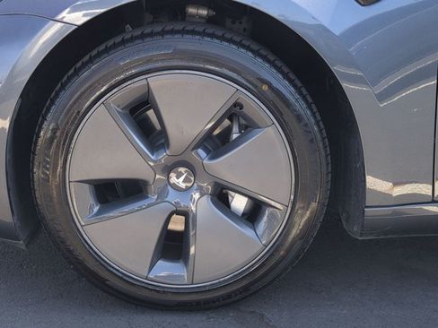 Used 2023 Tesla Model 3 Standard Range RWD image 25