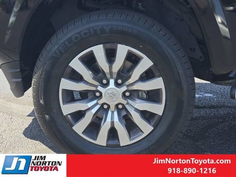 Used 2023 Toyota Tacoma Limited RWD image 14