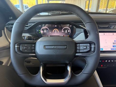 New 2026 Jeep Cherokee Limited image 14