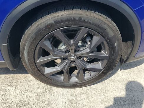 Used 2023 Acura MDX A-Spec image 10