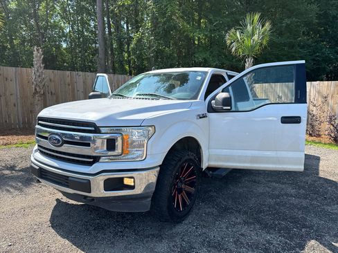 Used 2019 Ford F150 XLT w/ Equipment Group 301A Mid AWD/4WD image 13