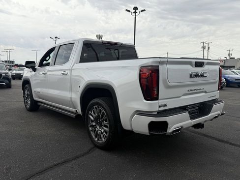 Used 2024 GMC Sierra 1500 Denali Ultimate image 7