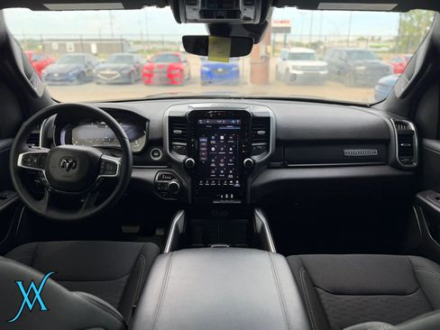 Used 2025 RAM 1500 Big Horn AWD/4WD image 26