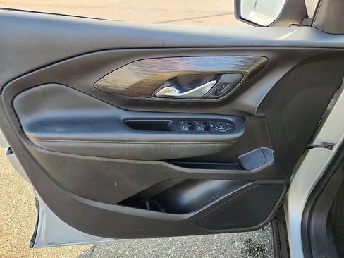 Used 2019 GMC Terrain SLT AWD/4WD image 15