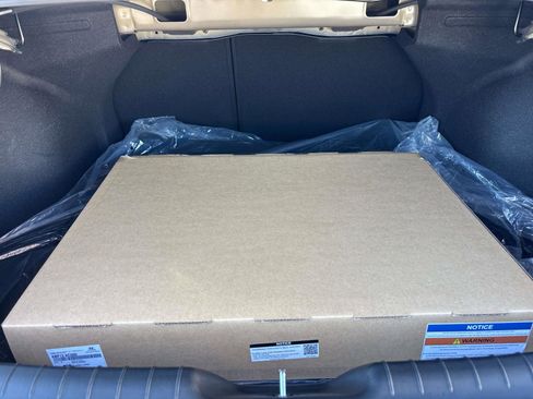 New 2026 Hyundai Elantra SEL Sport Premium image 6