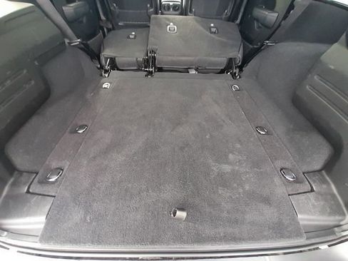 Used 2024 Jeep Wrangler Unlimited Rubicon AWD/4WD image 49