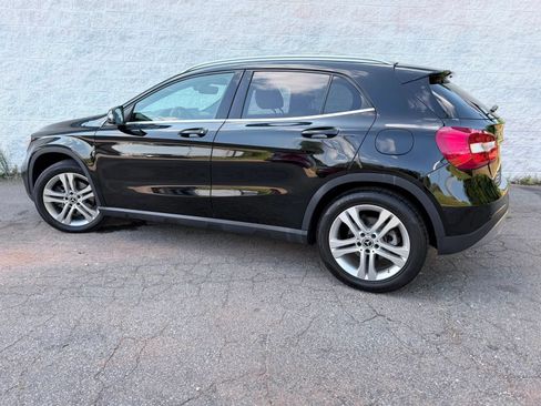 Used 2018 Mercedes-Benz GLA 250 image 14