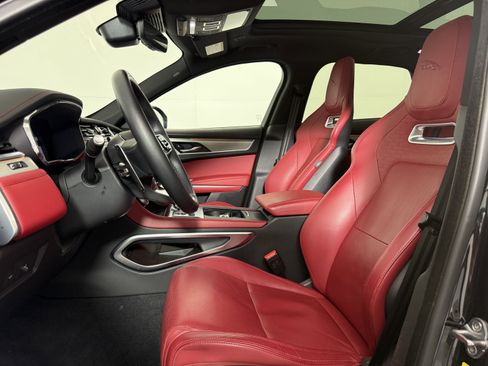 Used 2026 Jaguar F-PACE R-Dynamic S image 26