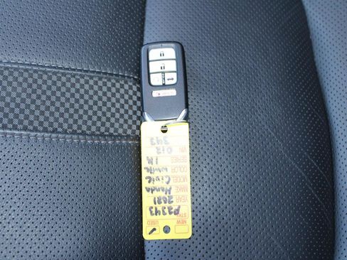 Used 2021 Honda Civic EX-L image 43