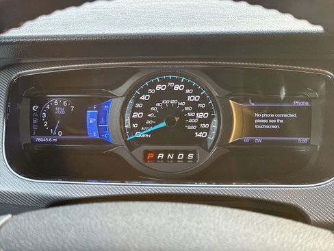 Used 2013 Ford Taurus SHO image 21