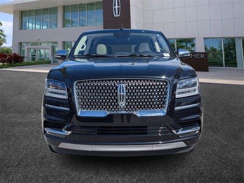 Used 2020 Lincoln Navigator Black Label image 2