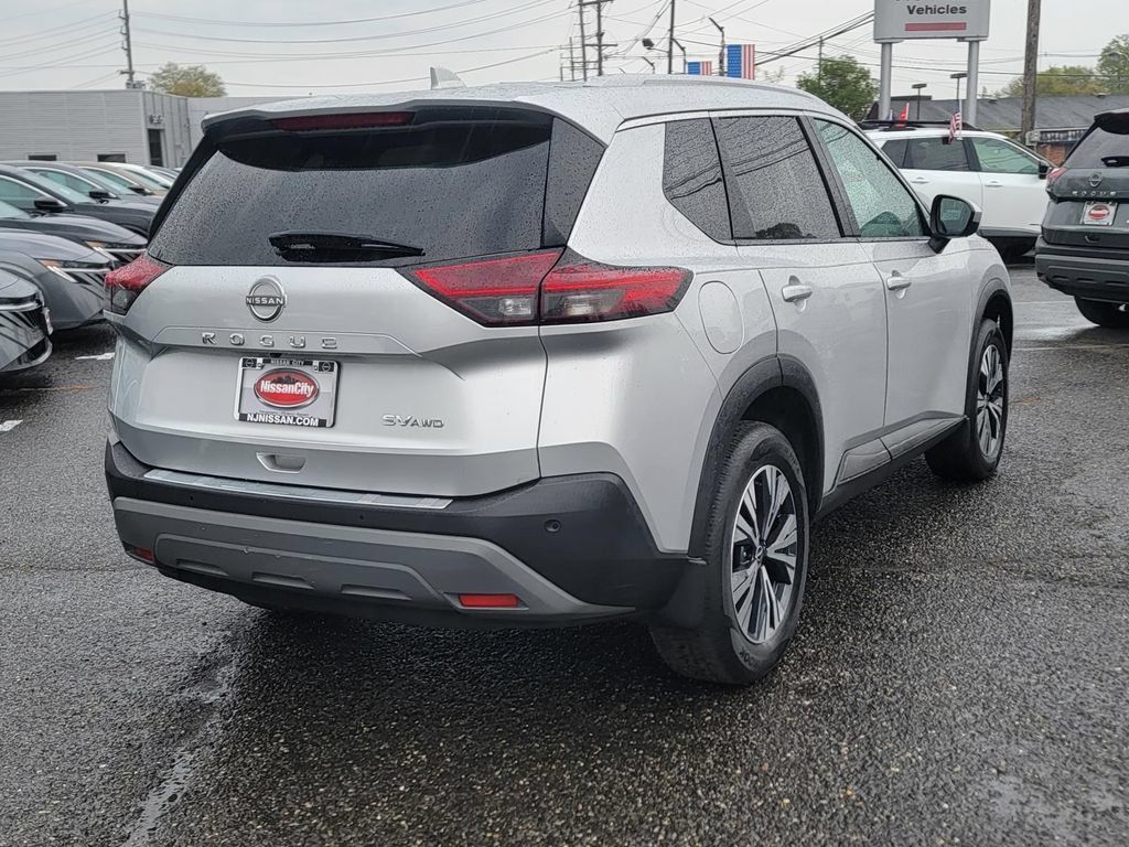 Used 2023 Nissan Rogue SV w/ SV Premium B Package AWD/4WD image 8