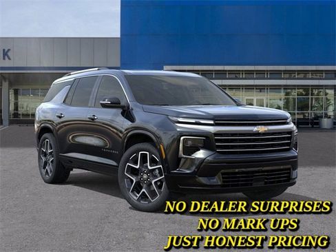 New 2026 Chevrolet Traverse High Country w/ LPO, Floor Liner Package image 7