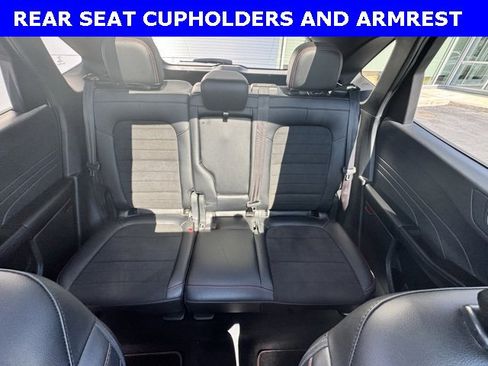 Used 2022 Ford Escape SEL w/ SEL Stealth AWD Package image 16