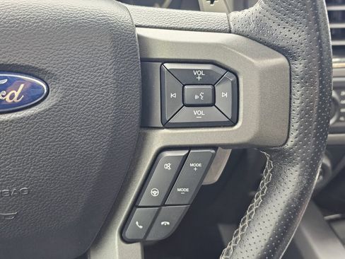 Used 2019 Ford F150 Raptor w/ Equipment Group 802A Luxury AWD/4WD image 26