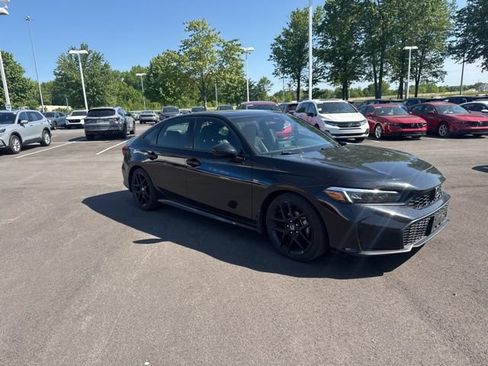 Used 2025 Honda Civic Sport image 6