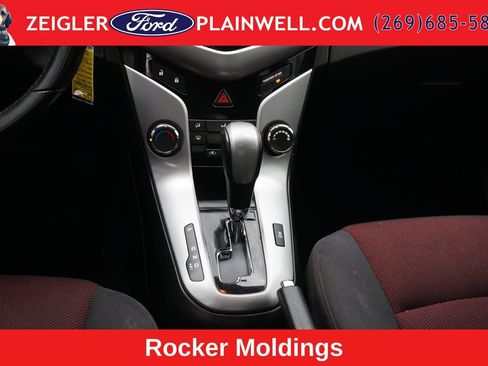 Used 2013 Chevrolet Cruze LT w/ RS Package FWD image 14