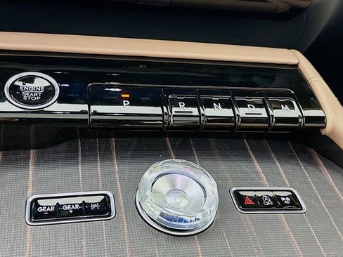 New 2025 Lincoln Navigator L Black Label image 17