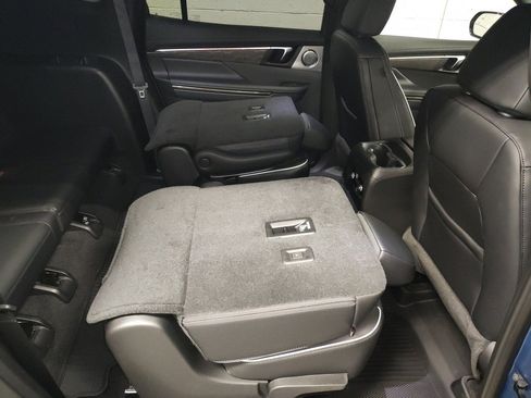 New 2026 Buick Enclave Avenir w/ Super Cruise Package image 13